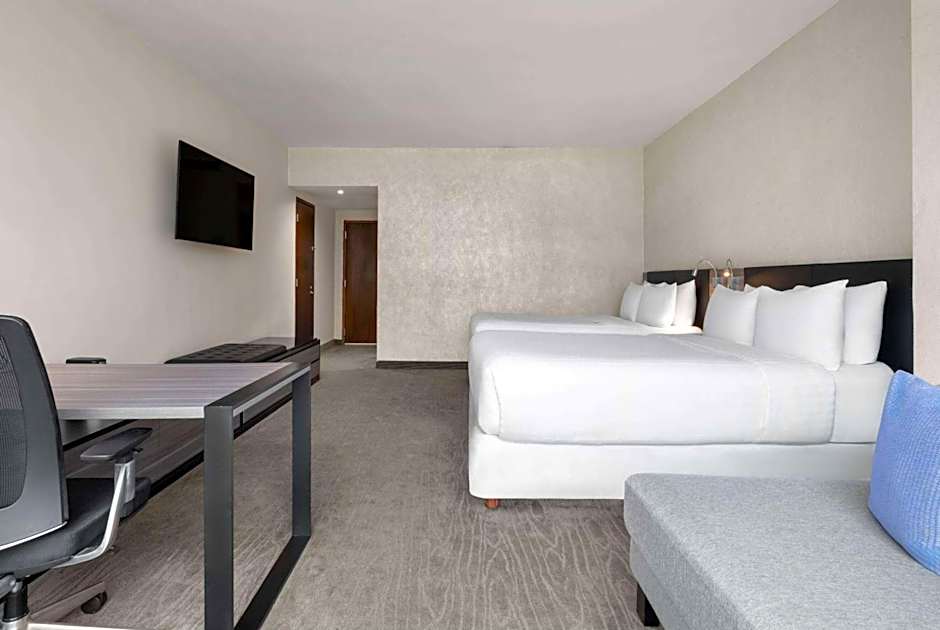 Wyndham Monterrey Ambassador Centro