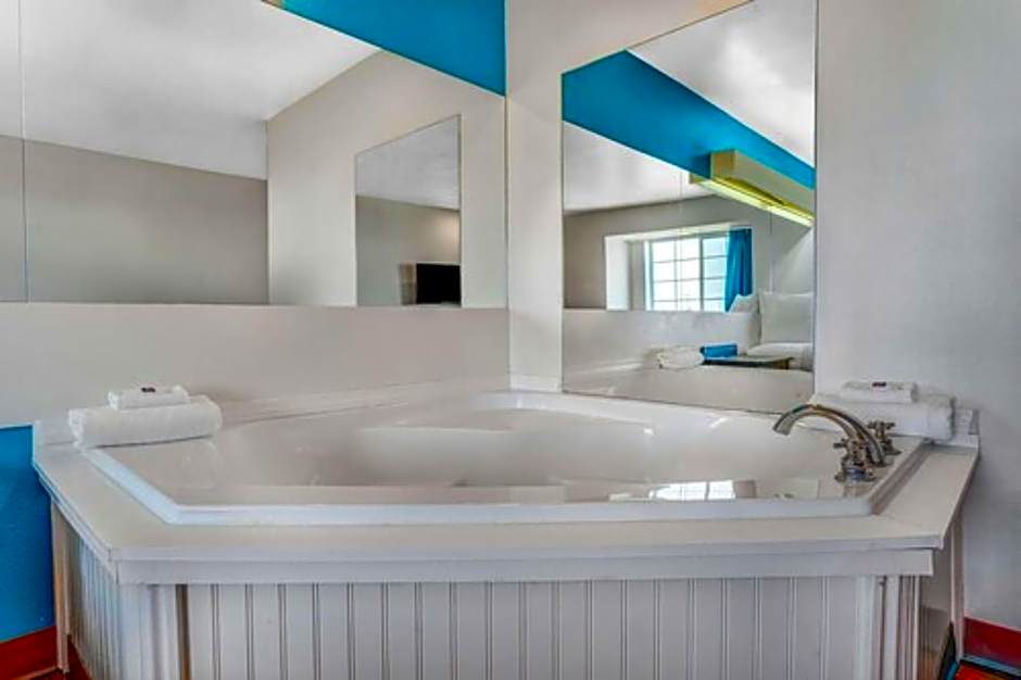 Motel 6-Idaho Falls, ID - Snake River
