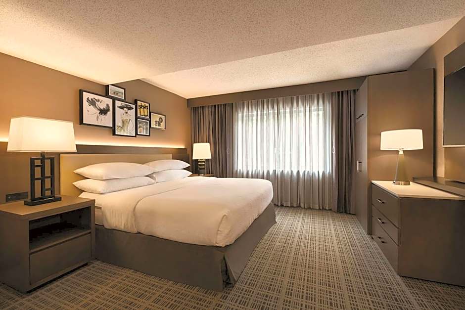 Embassy Suites By Hilton Hotel Richmond-Commerce Center