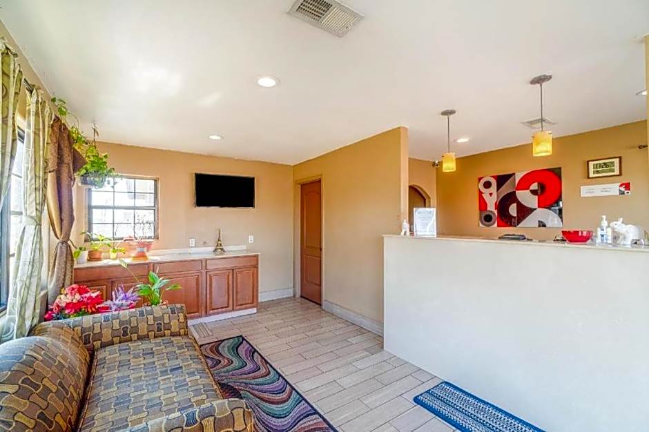 Capital O Hotel Beeville - US 181