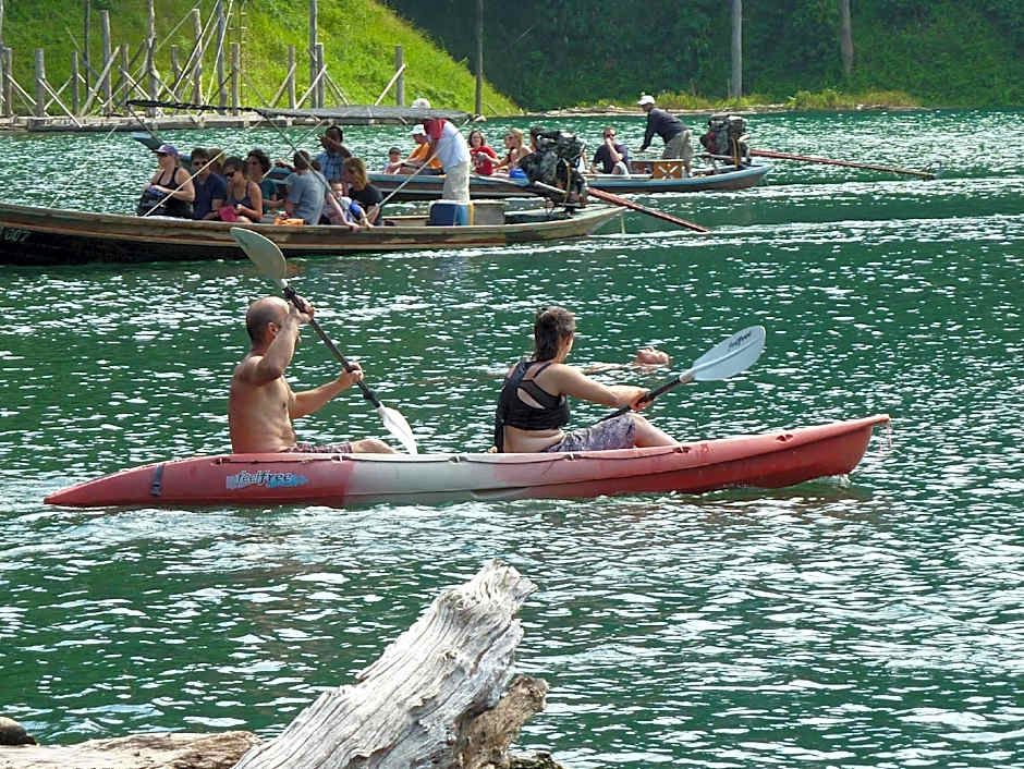 Baandin Chiewlarn Resort