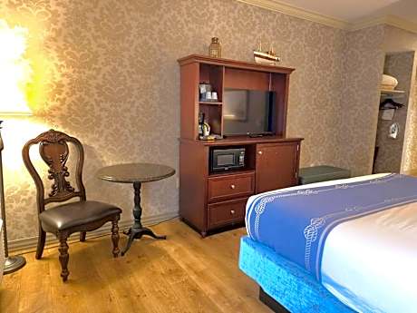 King Room - Disability Access