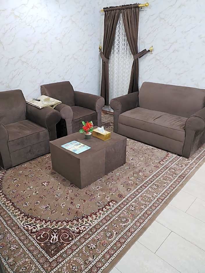 Al Eairy Furnished Apartments Hail 1