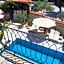 Tarcin Alacati Otel