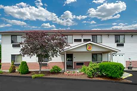 Super 8 by Wyndham Augusta