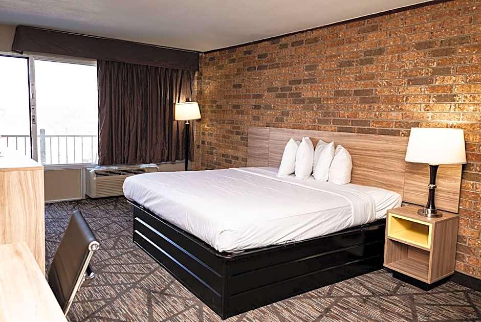 Days Inn by Wyndham Batesville AR