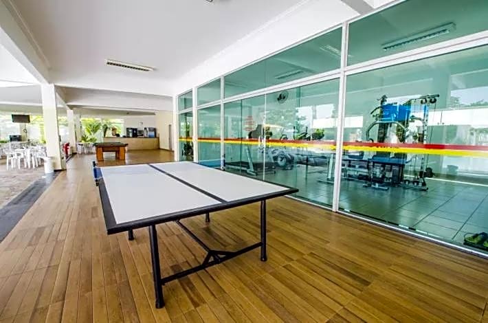 DiRoma International