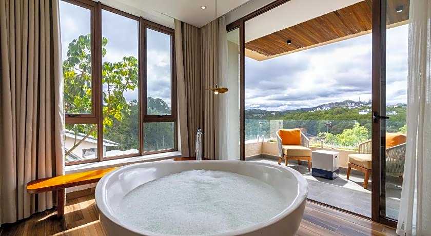 Zen Valley Dalat Resort