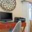 Fairfield Inn by Marriott Tracy