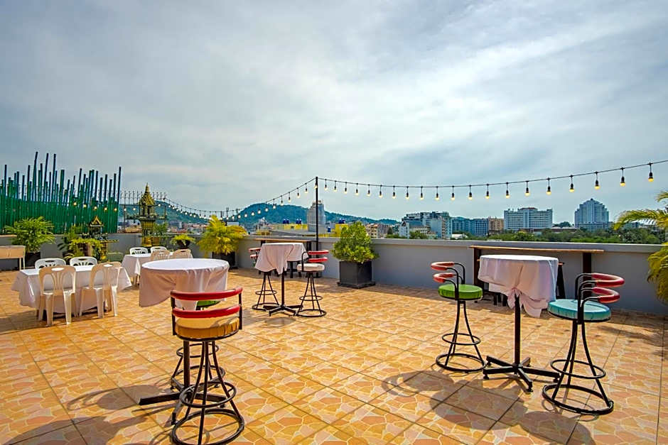 Art Mansion Patong Hotel