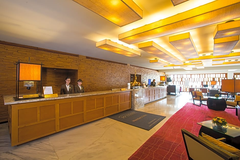 Ramada Plaza by Wyndham Bangkok Menam Riverside