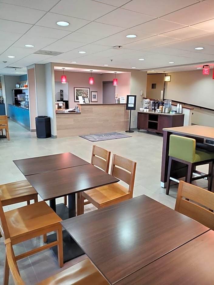 Country Inn & Suites by Radisson, Fredericksburg South (I-95), VA