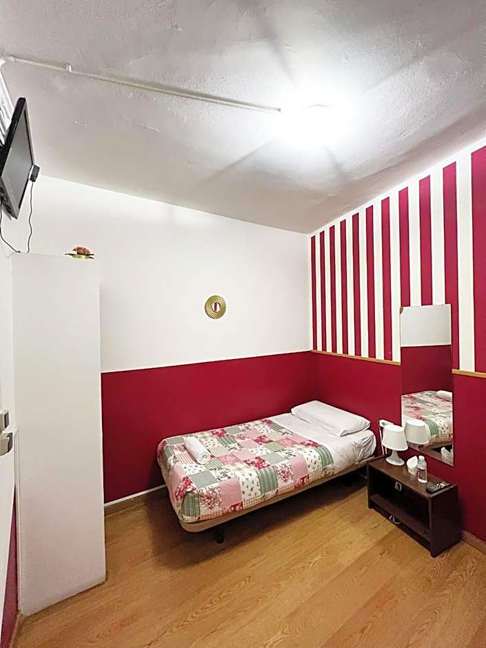 Hostal La Casa de La Plaza