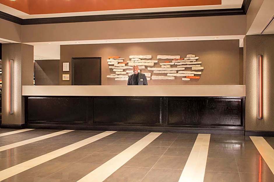 Embassy Suites by Hilton Austin Arboretum