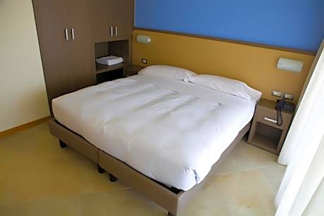 Double or Twin Room - Disability Access