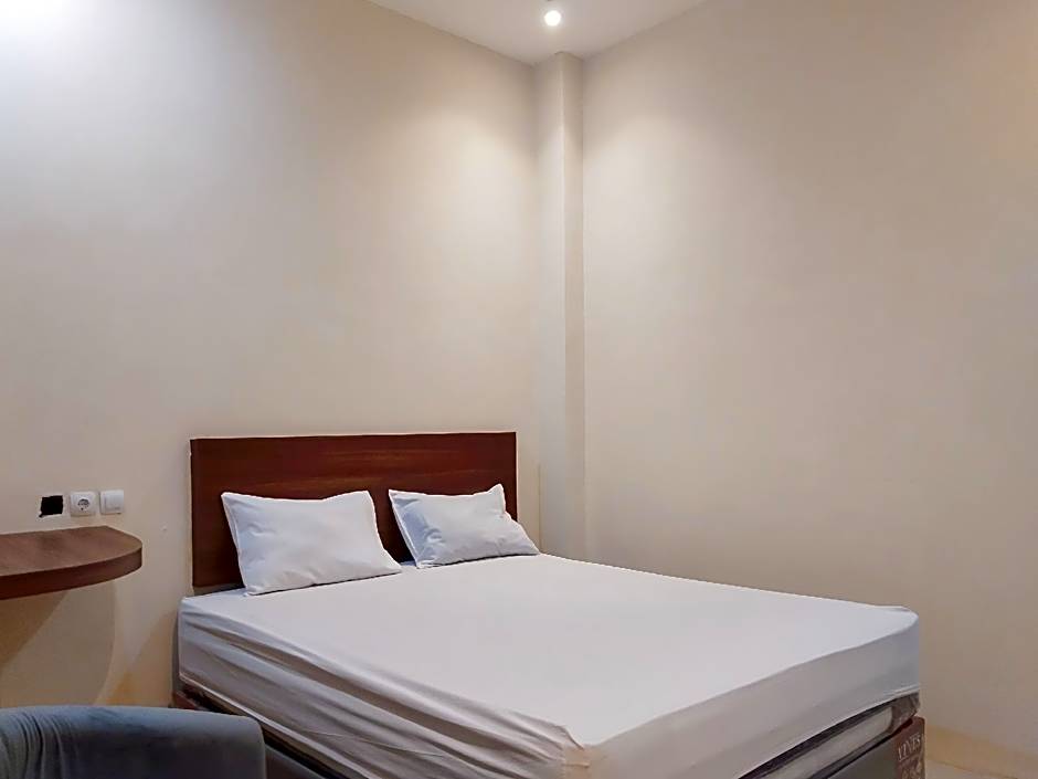 RedDoorz near Plaza Asia Tasikmalaya
