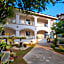 Banlomnow Hotel