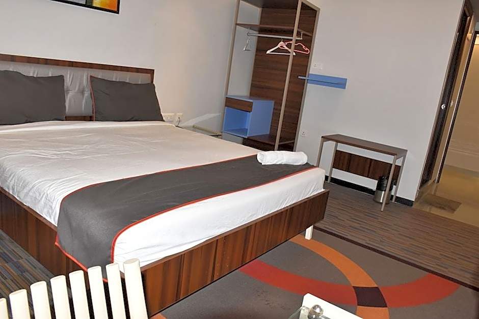 Hotel Crystal Urban Park