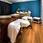 Godfrey Hotel Chicago