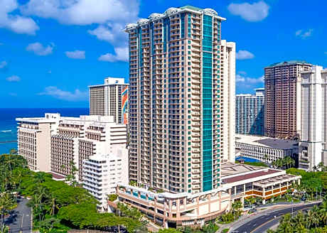 The Grand Islander by Hilton Grand Vacations