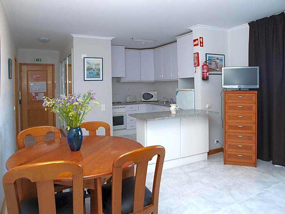 Apartamentos Jardins da Rocha