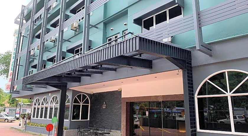 Hotel Waterfall Penang