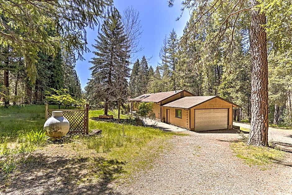 Vibrant Weaverville Escape with Deck and Creek!