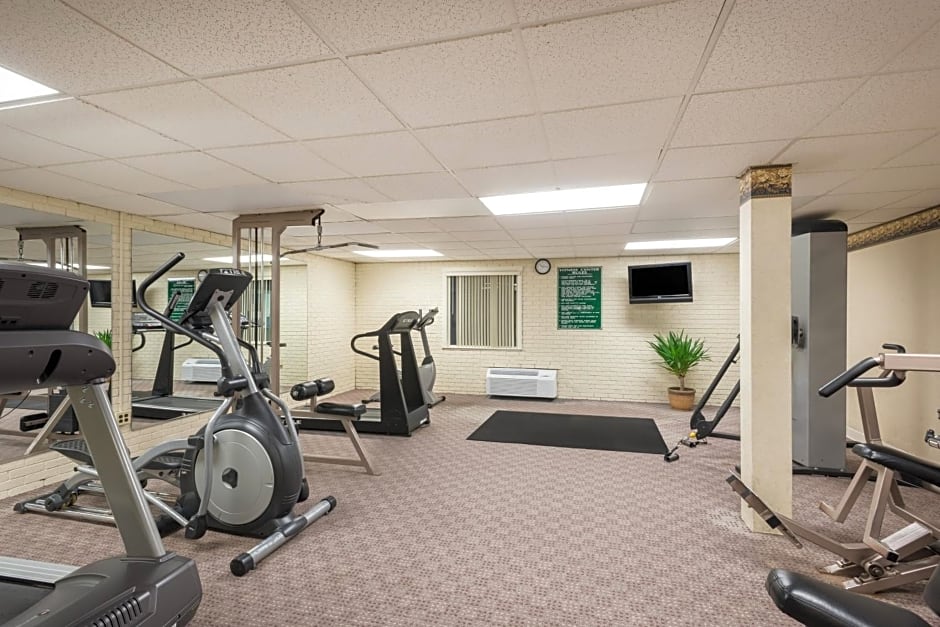 Ramada Plaza by Wyndham Portland