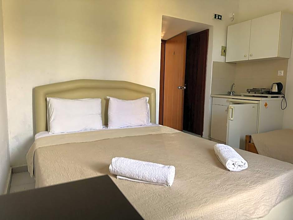 Zac & Georgio Studios