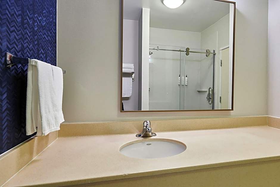Fairfield Inn & Suites by Marriott Burlington