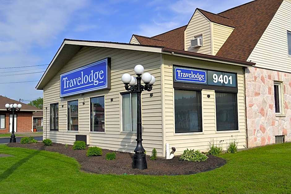 Travelodge by Wyndham Niagara Falls