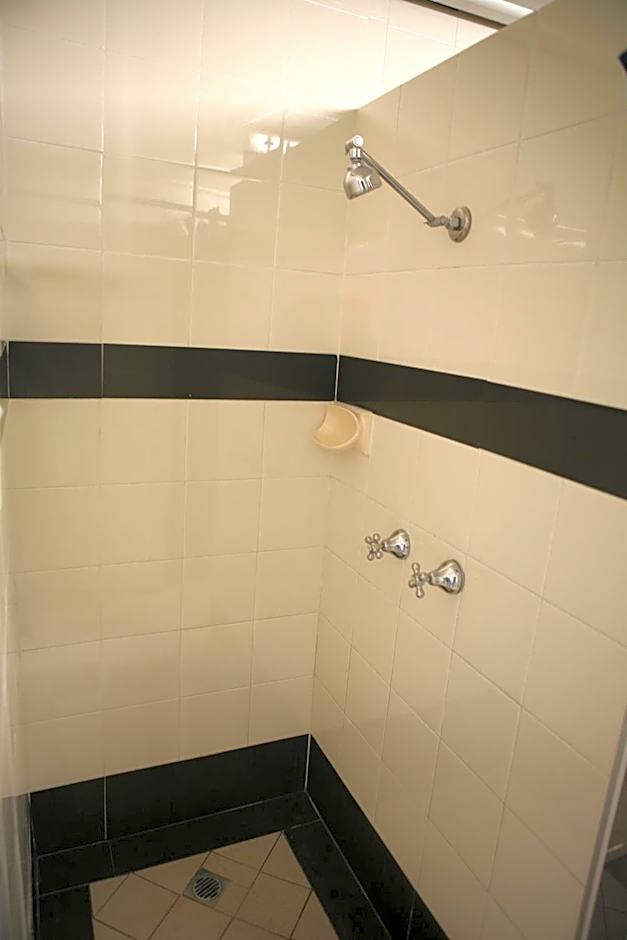 Central Private Hotel