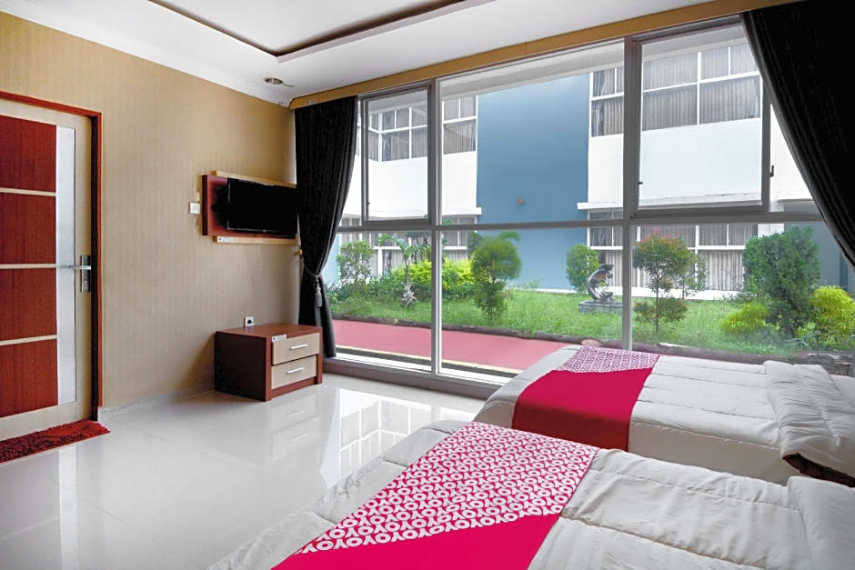 Collection O 3431 Hotel Alpha Bandara