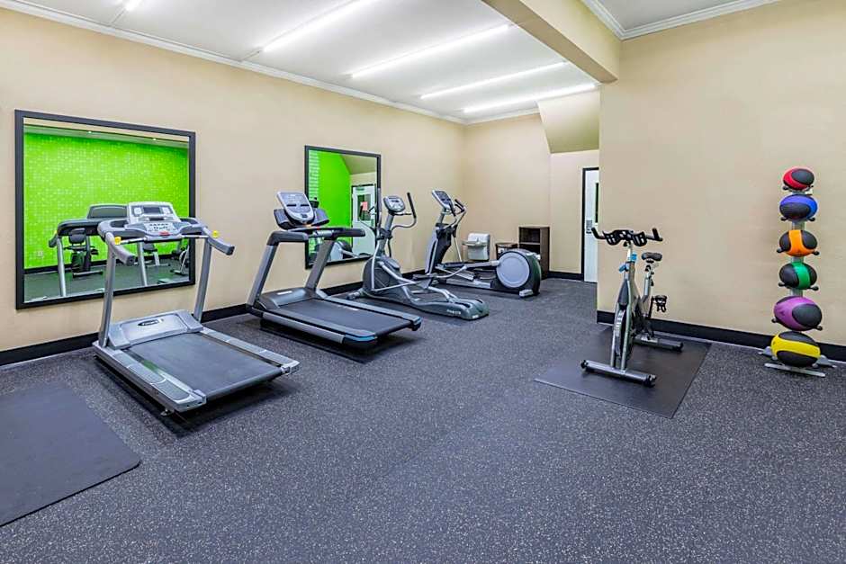 La Quinta Inn & Suites by Wyndham Garland Harbor Point