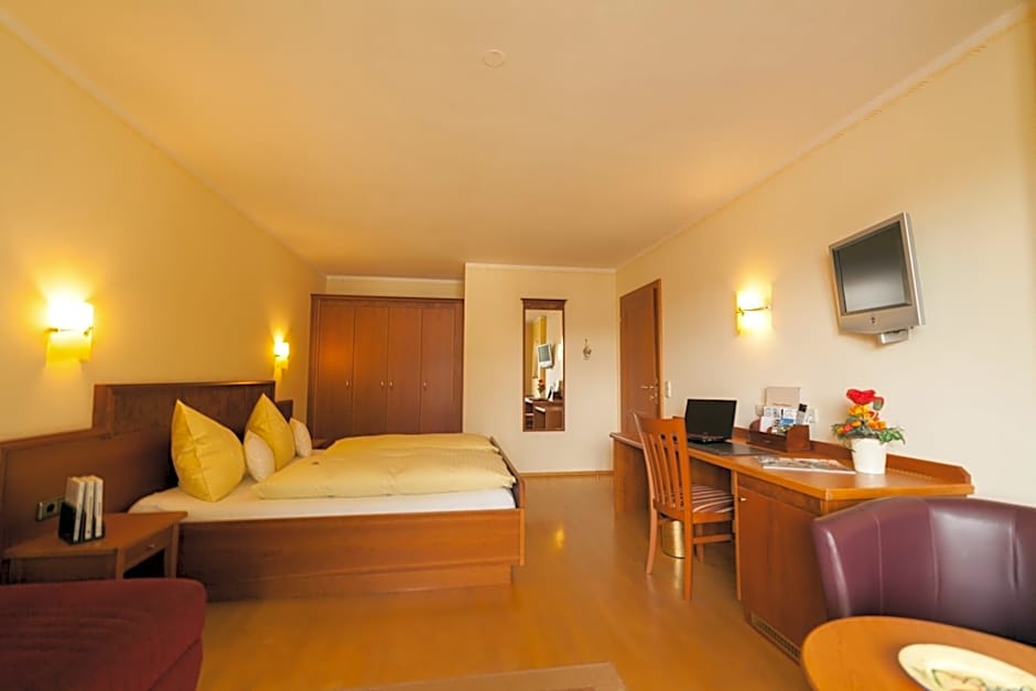 Garten - Hotel Sallerhof