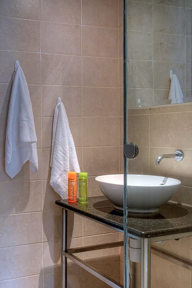 Heri Heights Serviced Apartments