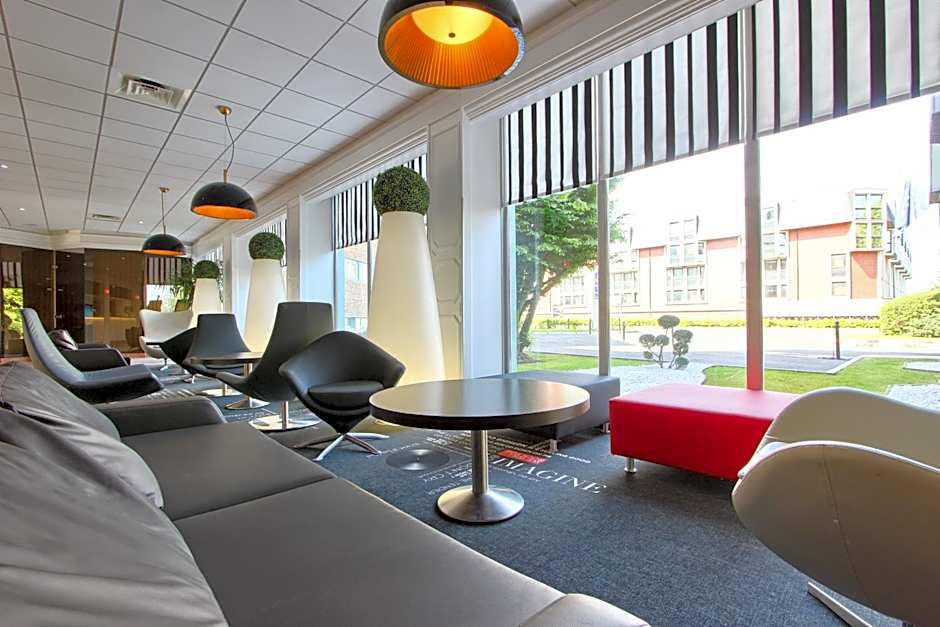 Hotel Inn Paris CDG Airport 