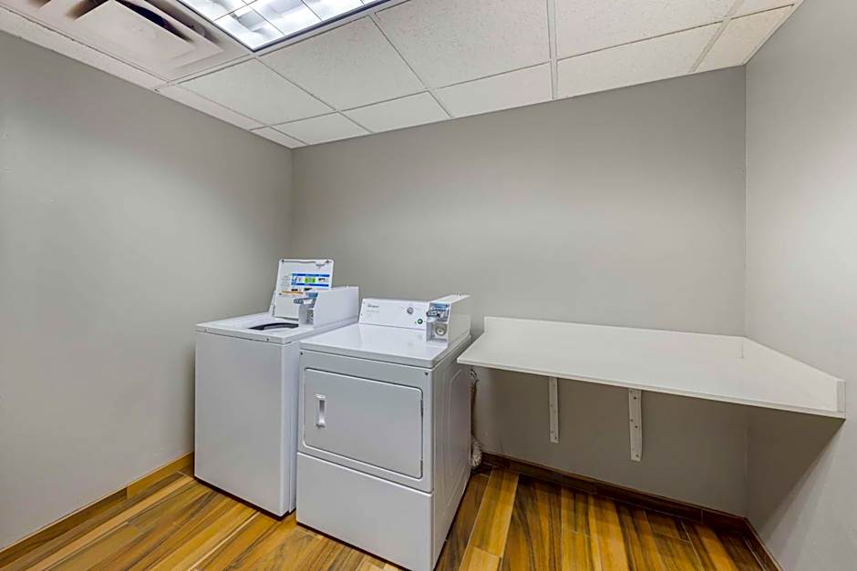 Best Western Plus Midwest City Inn & Suites