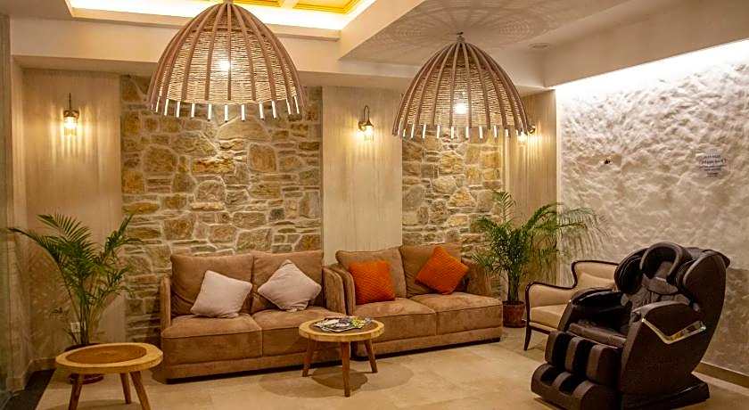 Arushi Boutique Hotel