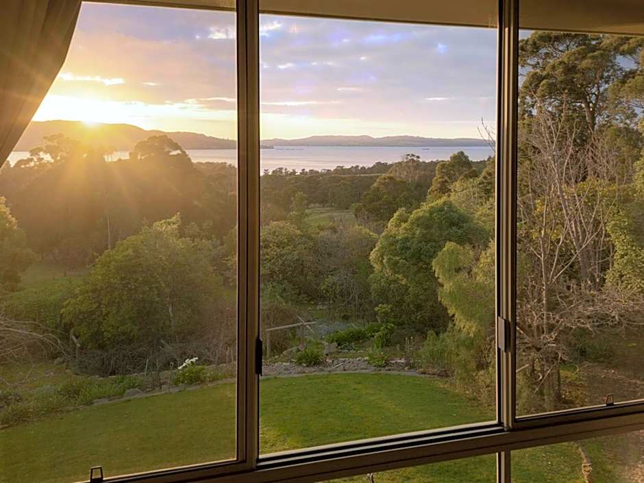 Waterview Gardens B&B