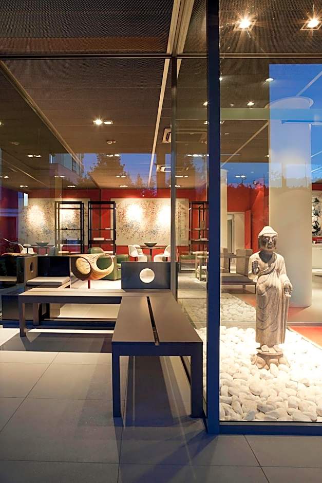 Zambala Luxury Residence