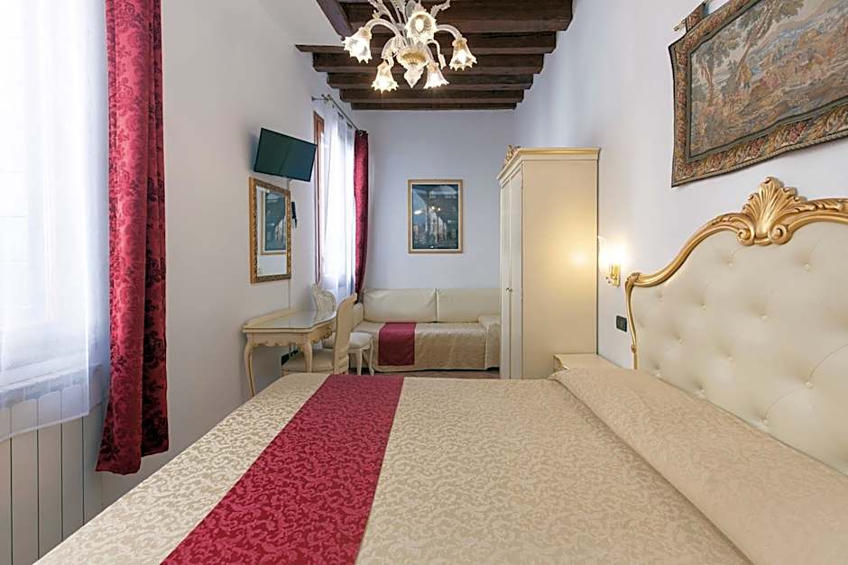 Alloggi Acquavita - checkin at "Alloggi SS Giovanni e Paolo"