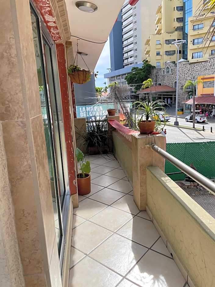 Departamento en Zona Dorada