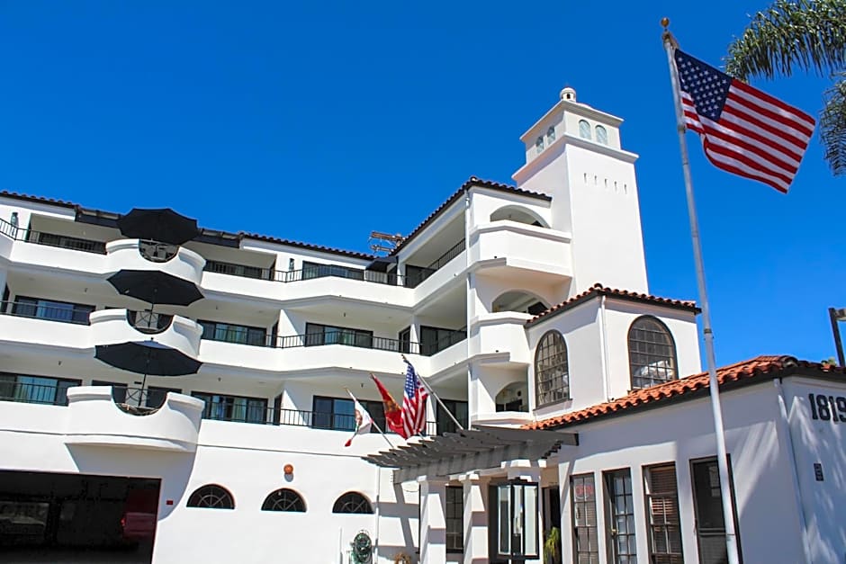 The Surfbreak Hotel