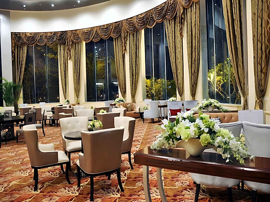 Country Garden Phoenix Hotel Yunfu