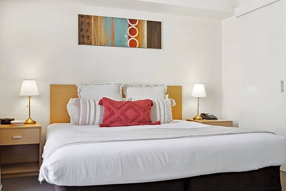 1BRD 1BTH 1PRK - Northbridge Apartment