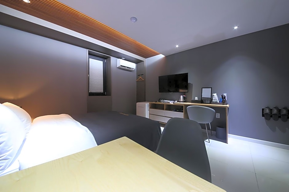 Hotel K