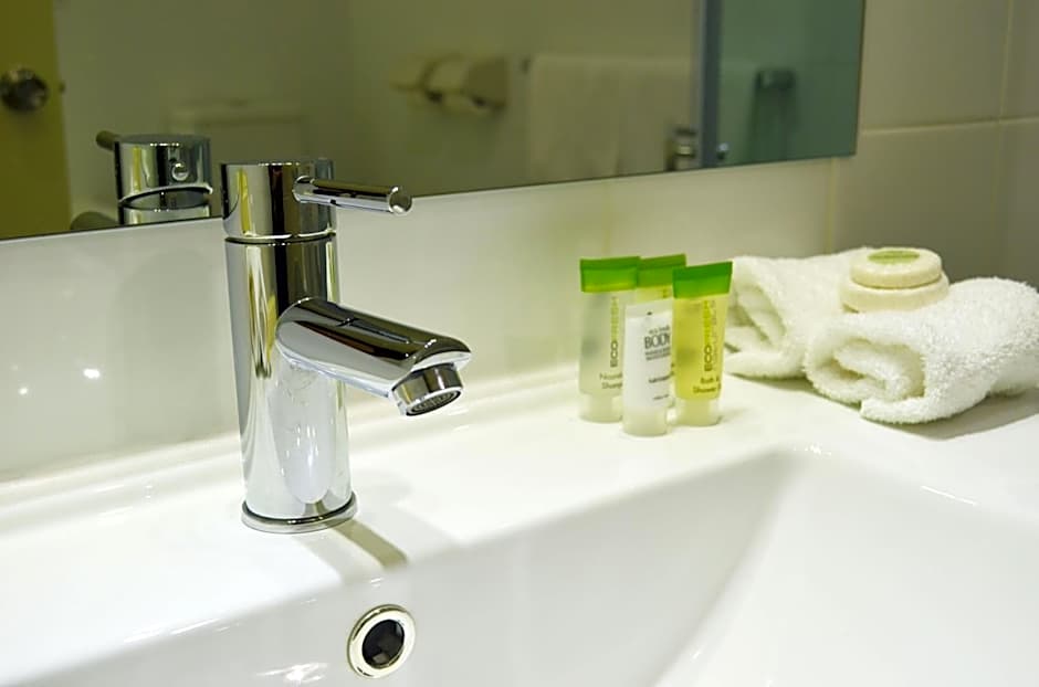 Best Western Plus Buckingham International