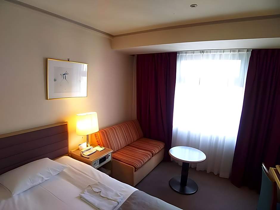 Tokyo Grand Hotel