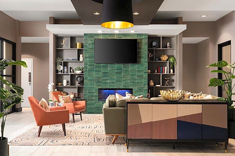 DoubleTree by Hilton Hartford Downtown